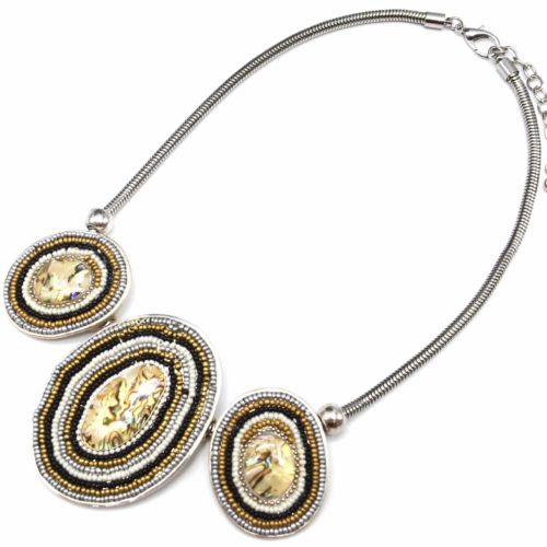 Necklace-breastplate-pendant-Multi-oval-mother-of-pearl-reflections-beads-grey-and-Metal-Silver