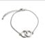 Bracelet-Fine-Chaine-avec-Charm-Cercles-Entrelaces-Metal-Argente