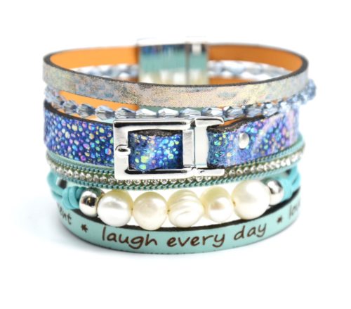 Bracelet-Manchette-Cuir-Motif-Satine-Hologramme-Boucle-Strass-Message-Bleu-et-Perles-dEau-Douce