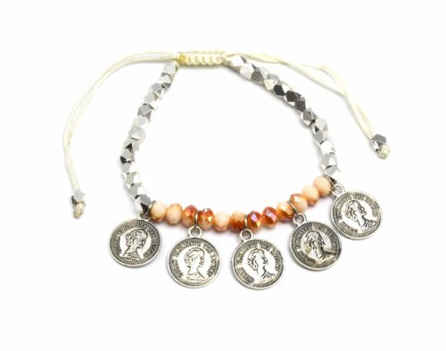 Bracelet-Ajustable-Perles-Pierres-Beige-et-Pieces-Monnaie-Metal-Argente