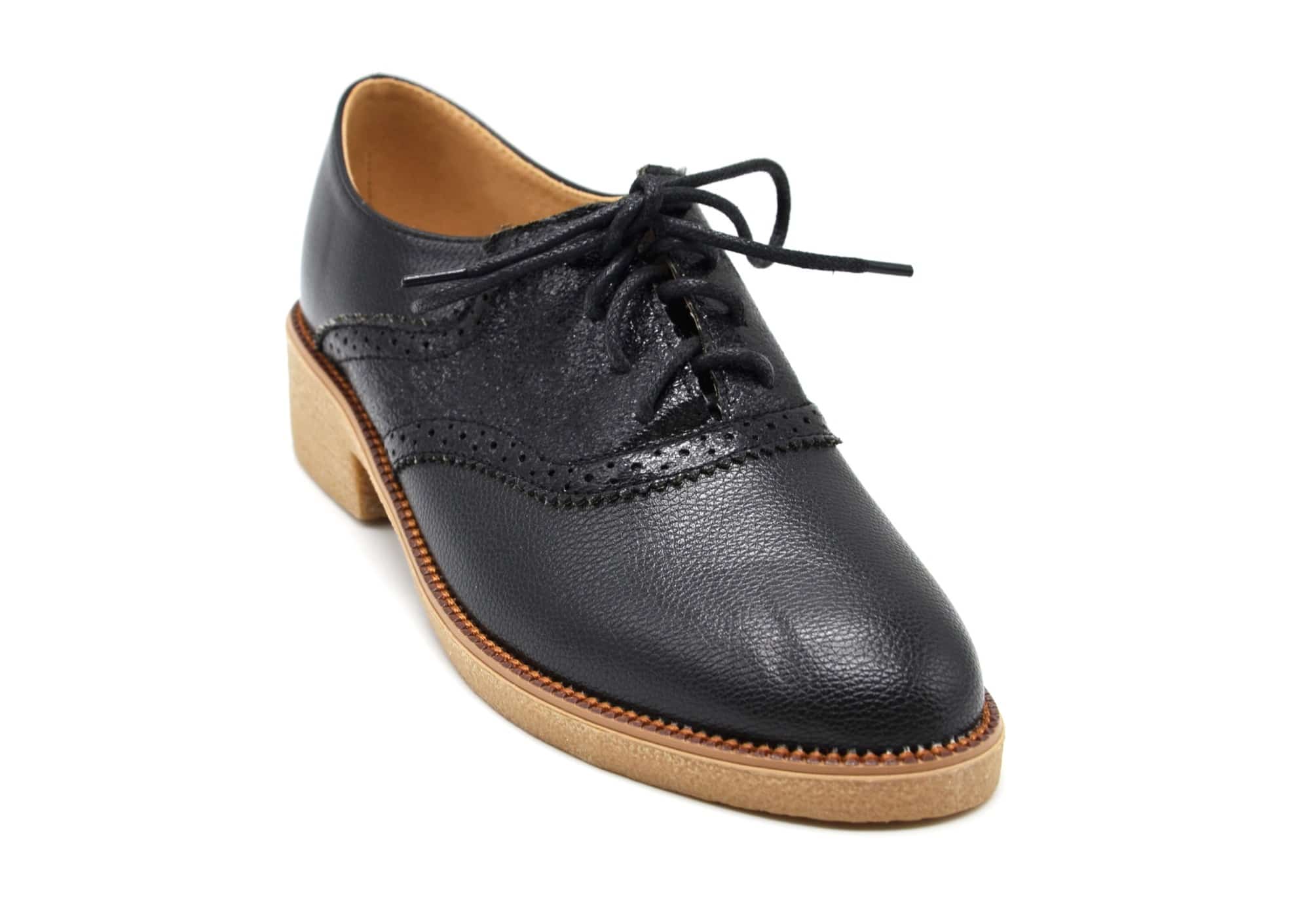 Derbies-Simili-Cuir-Satine-Perfore-avec-Surpiqures-Lacets-et-Petit-Talon-Carre-Noir