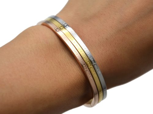 Bracelet-Jonc-Fin-Acier-avec-Message-La-perfection-nexiste-pas-sauf-moi