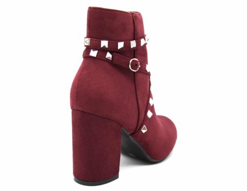 Bottines-Boots-Effet-Daim-avec-Talon-Carre-et-Brides-Clous-Pyramide-Metal-Argente-Bordeaux