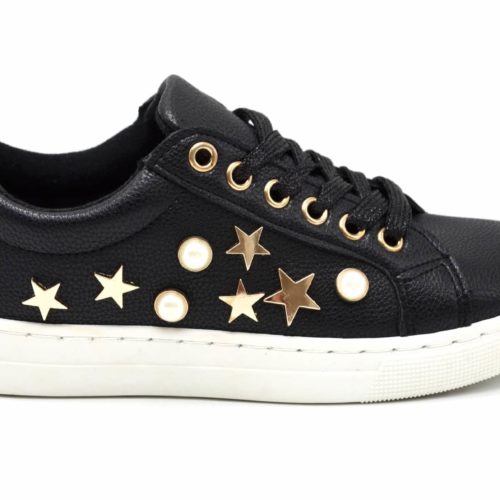 Sneakers-Tennis-sneakers-imitation-leather-with-beads-Ecru-and-nails-Stars-Metal-Dore-Black