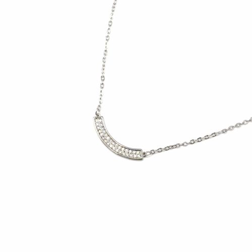 Collier-Fine-Chaine-Metal-Argente-avec-Pendentif-Bande-Arrondie-Strass-Zirconium