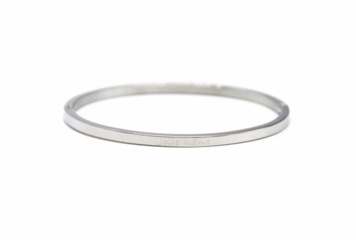 Bracelet-Jonc-Fin-Acier-Argente-avec-Message-Jolie-Mome