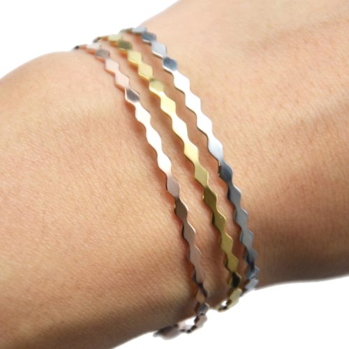 Bracelet-Jonc-Fin-et-Chaine-Acier-avec-Contour-Ondule