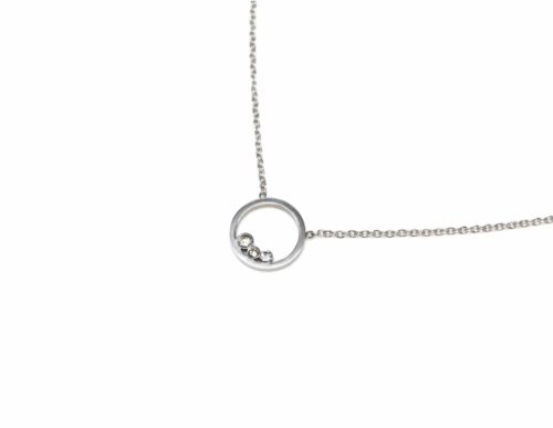 Collier-Fine-Chaine-avec-Pendentif-Cercle-Pierres-Contour-Acier-Argente