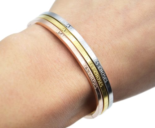 Bracelet-Jonc-Fin-Acier-avec-Message-Le-Hasard-Fait-Bien-Les-Choses