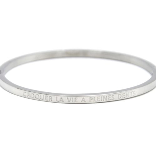 Bracelet-Jonc-Fin-Acier-Argente-avec-Message-Croquer-La-Vie-A-Pleines-Dents