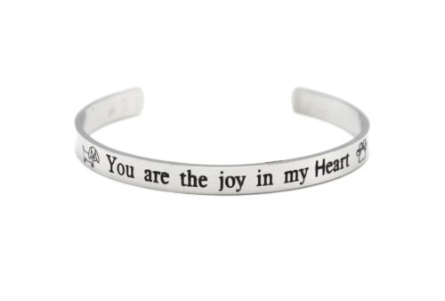 Bracelet-Jonc-Ouvert-Acier-Argente-avec-Message-You-are-the-joy-in-my-Heart