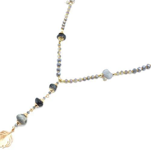 Sautoir-Collier-Perles-Brillantes-avec-Pierres-Grises-et-Plume-Metal-Dore