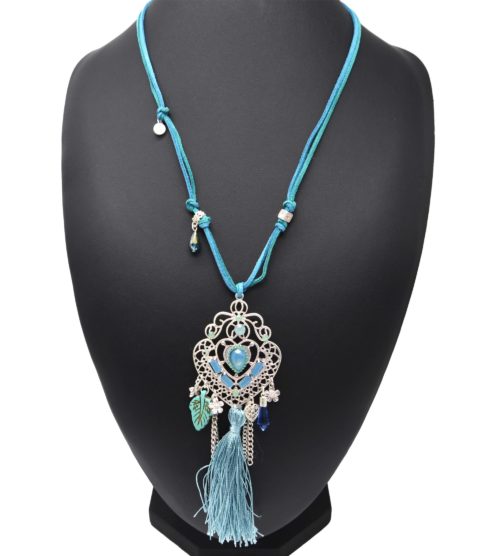 Sautoir-Collier-Cordons-avec-Pendentif-Metal-Ajoure-Argente-Mat-Charms-et-Pompon-Bleu