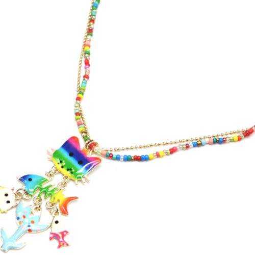 Sautoir-Collier-Mini-Perles-Rocaille-Multicolore-avec-Pendentif-Chat-et-Poissons-Email