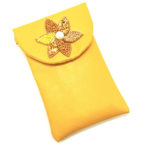 Mini-Pochette-Sac-Bandouliere-Simili-Cuir-Jaune-avec-Fleur-Petales-Perles-Rocaille