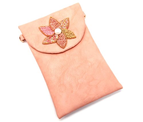 Mini-Pochette-Sac-Bandouliere-Simili-Cuir-Rose-avec-Fleur-Petales-Perles-Rocaille