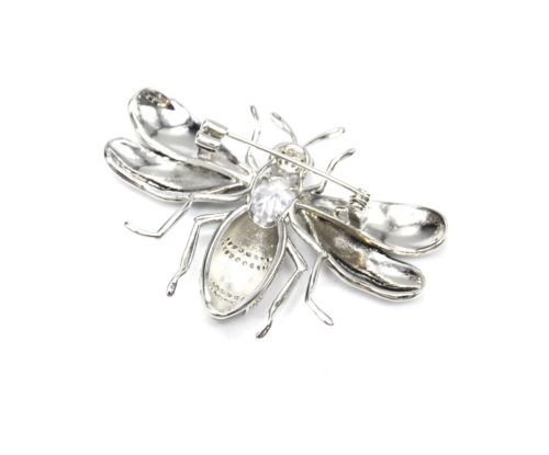 Broche-Abeille-Metal-Peint-Noir-Blanc-avec-Ailes-Rayures-et-Strass-Zirconium-Argente