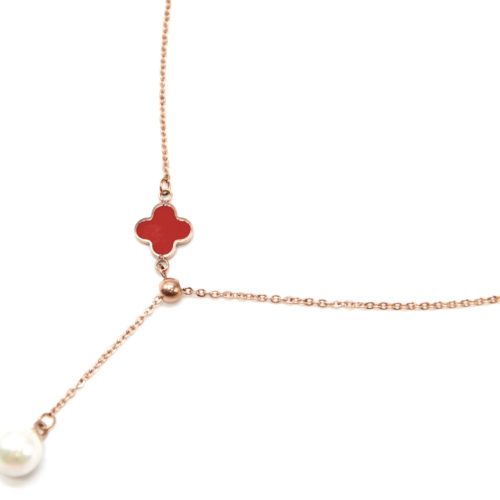 Collier-Fine-Chaine-Acier-Or-Rose-avec-Pendentif-Y-Trefle-Rouge-et-Perle-Ecru