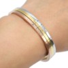 Bracelet-Jonc-Fin-Acier-avec-Message-La-Vie-Me-Sourit