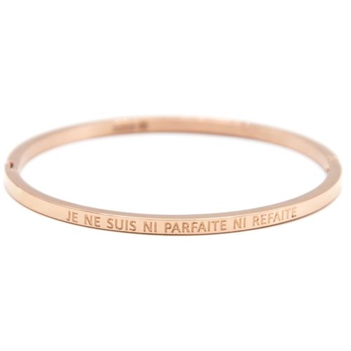 Bracelet-Jonc-Fin-Acier-Or-Rose-avec-Message-Je-Ne-Suis-Ni-Parfaite-Ni-Refaite