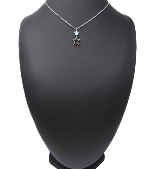 Collier-Fine-Chaine-avec-Pendentif-Triple-Etoiles-Acier-Argente-et-Pierre-Turquoise