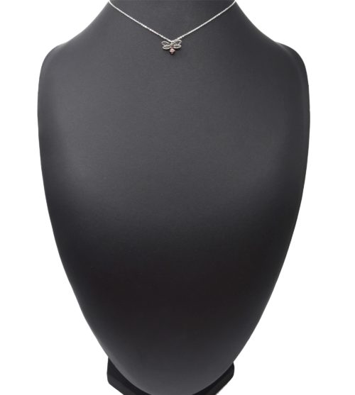 Collier-Fine-Chaine-avec-Pendentif-Abeille-Effet-Vieilli-Acier-Argente-et-Strass