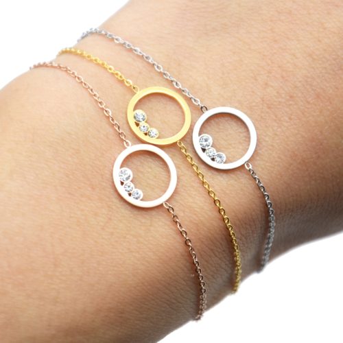 Bracelet-Fine-Chaine-avec-Charm-Cercle-Pierres-Contour-Acier