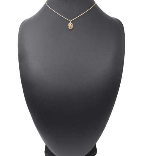 Collier-Fine-Chaine-Acier-Dore-avec-Pendentif-Vierge-Marie-Contour-Strass-Gris