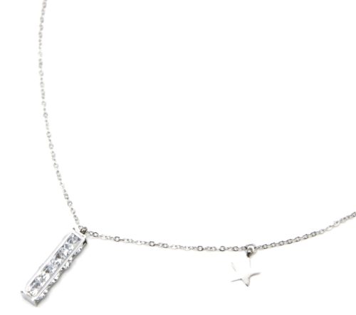 Collier-Fine-Chaine-Acier-Argente-avec-Pendentif-Rectangle-et-Cristaux