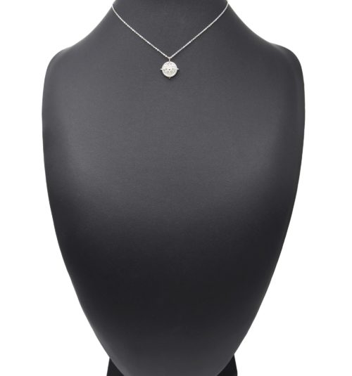 Collier-Fine-Chaine-avec-Cercle-Grave-Ethnique-Contour-Points-Acier-Argente