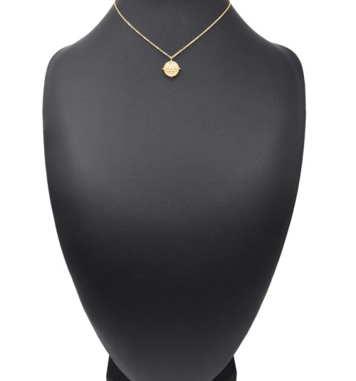 Collier-Fine-Chaine-avec-Cercle-Grave-Ethnique-Contour-Points-Acier-Dore