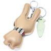 Porte-Cles-Bijou-de-Sac-Lapin-XXL-Simili-Cuir-Taupe-avec-Carotte-et-Foulard-Imprime