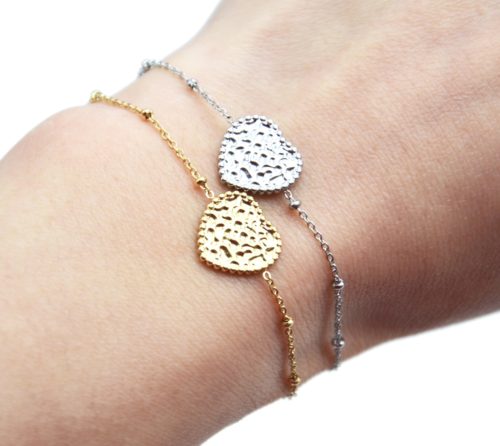 Bracelet-Chaine-Boules-avec-Charm-Coeur-Martele-Acier