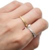 Bague-Ondulee-avec-Motif-Oeil-Acier