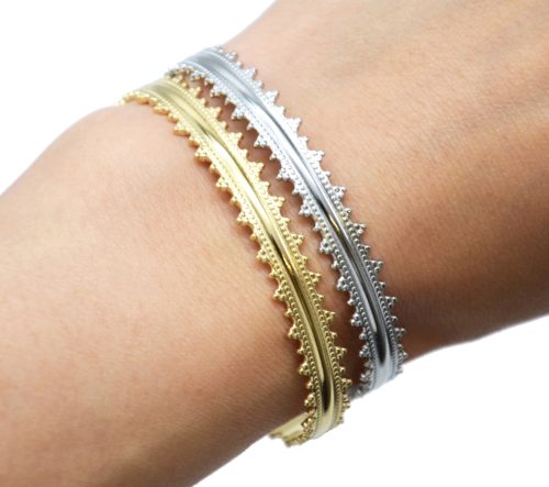 Bracelet-Jonc-Acier-avec-Contour-Pointes-et-Chainette-Fermoir