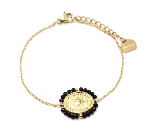 Bracelet-Fine-Chaine-avec-Medaille-Ovale-Soleil-Acier-Dore-et-Contour-Perles-Noires