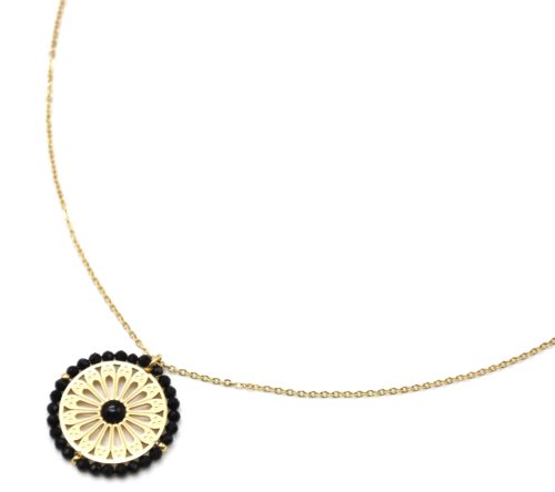 Collier-Pendentif-Fleur-Ajouree-Acier-Dore-Pierre-et-Contour-Perles-Noires