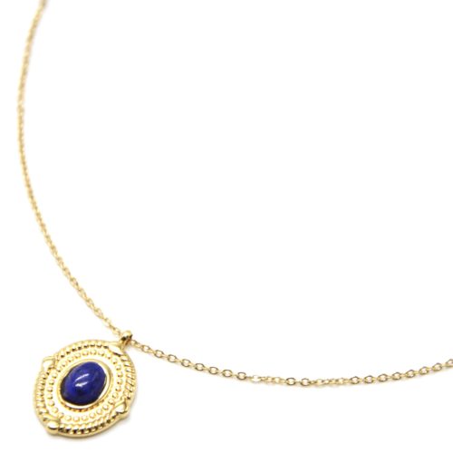 Collier-Pendentif-Medaille-Ovale-Relief-Points-Acier-Dore-et-Pierre-Bleue