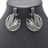 Boucles-dOreilles-Creoles-Ajourees-avec-Feuille-Martelee-Acier-Argente