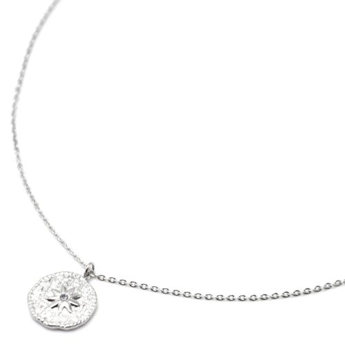 Collier-Pendentif-Medaille-Martelee-Soleil-Acier-Argente-et-Strass