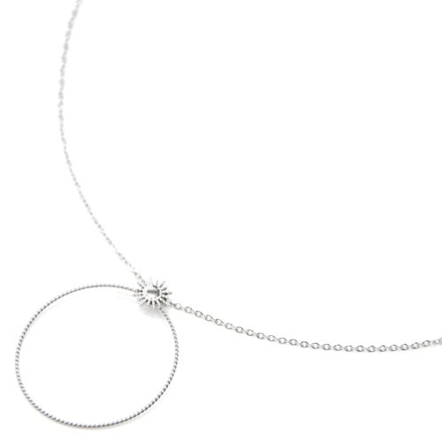 Collier-Pendentif-Cercle-Fin-Contour-Torsade-et-Soleil-Acier-Argente