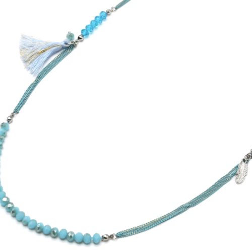 Sautoir-Collier-Chaines-Metal-avec-Perles-Plume-et-Pompon-Bleu