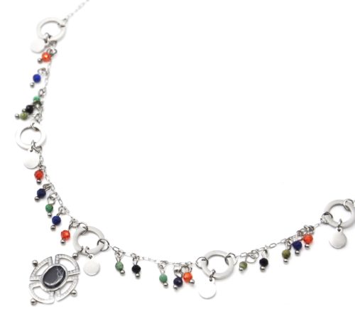 Collier-Chaine-Acier-Argente-avec-Perles-Multicolore-et-Pendentif-Ajoure-Pierre-Noire