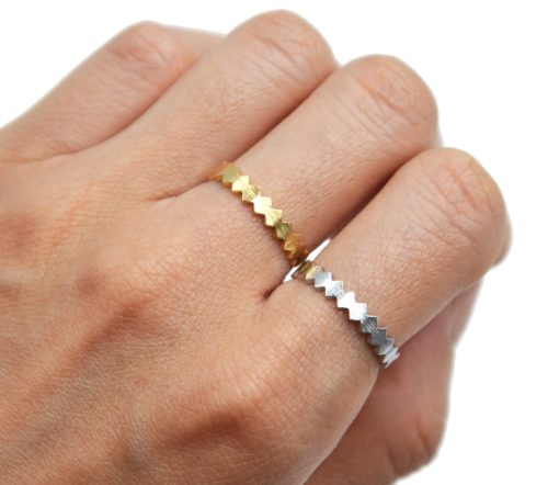 Bague-Anneau-avec-Motif-Zigzag-Effet-Patine-Acier