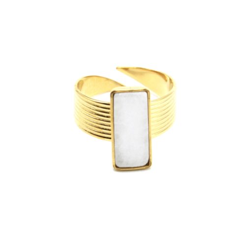 Bague-Anneau-Rayons-Acier-Dore-avec-Pierre-Rectangle-Blanche