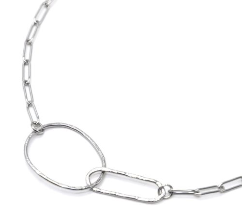 Collier-Chaine-Maillons-avec-Ovales-Contour-Martele-Acier-Argente