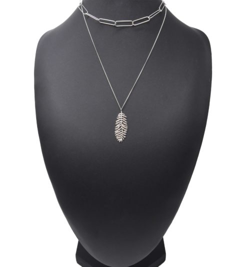 Collier-Double-Chaines-Maillons-et-Pendentif-Plume-Acier-Argente