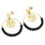 Boucles-dOreilles-Medaille-Martelee-Acier-Dore-et-Cercle-Pierres-Noires