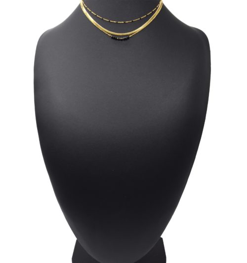 Collier-Triple-Chaines-Serpentine-Acier-Dore-Mini-Perles-et-Pierres-Noires