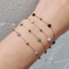 Bracelet-Fine-Chaine-Billes-Acier-Dore-et-Pierres-Couleur